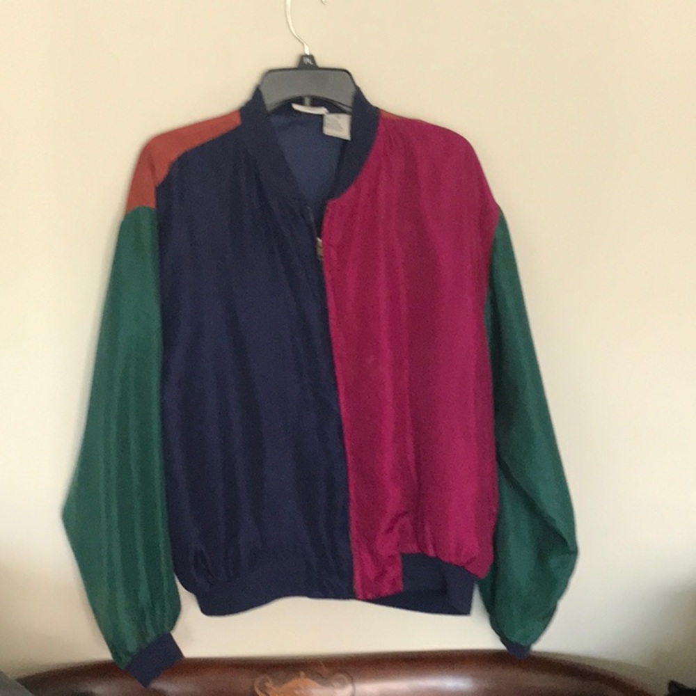 100% silk color block bomber jacket. Sz M